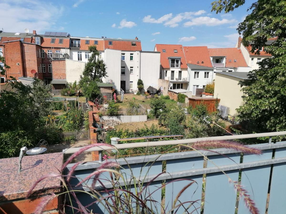 Townhouse Altstadt Wismar Upper Apartment Mit Zwei Terrassen Luaran gambar